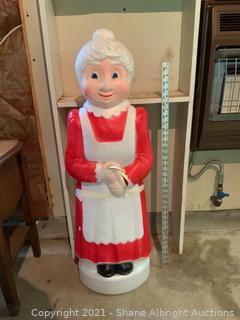 Blow mold Mrs. popular Claus