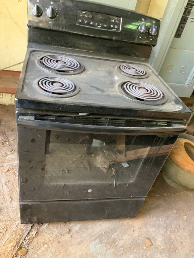 GE Toaster Oven Auction  Shane Albright Auctions