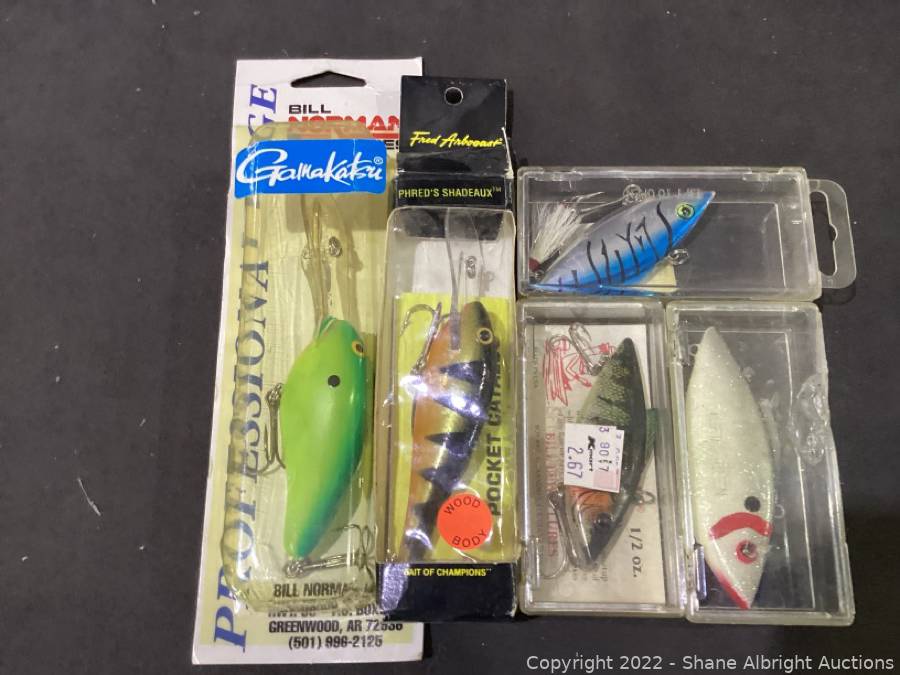 Fishing Lures Lot of 5 Auction