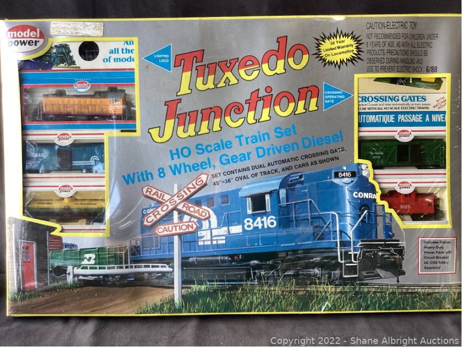 Model power Tuxedo Junction HO Scale Train Set Auction Shane Albright Auctions