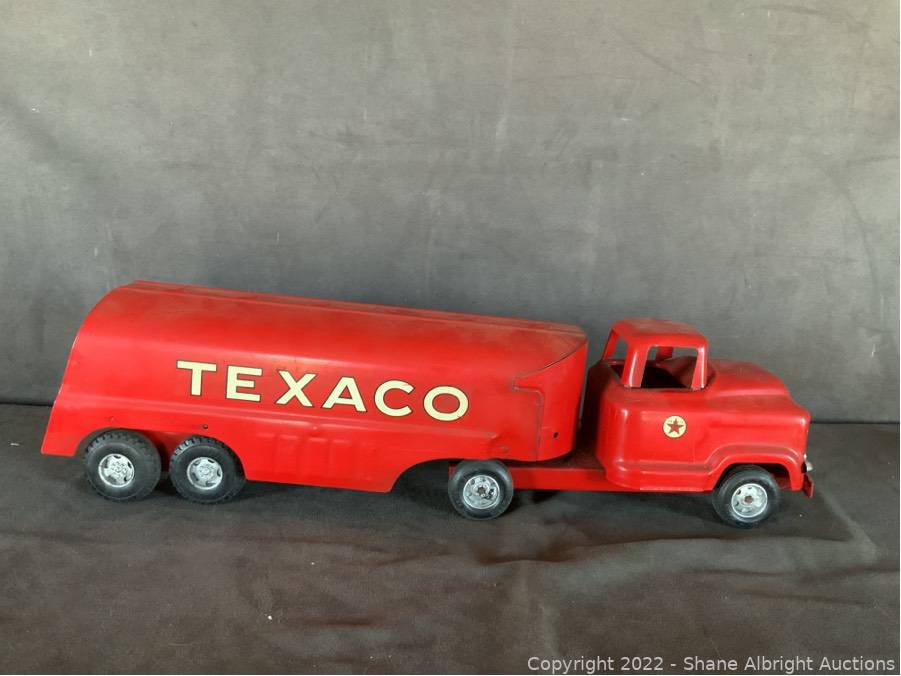 Metal texaco best sale toy truck