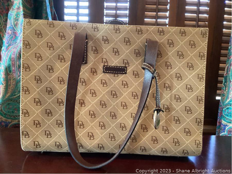 Sold at Auction: Dooney Bourke Handbag