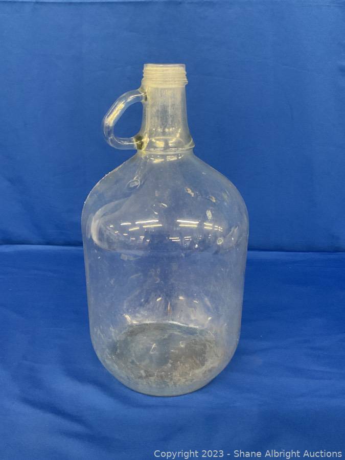 Glass Jug - 1 Gallon (Green)