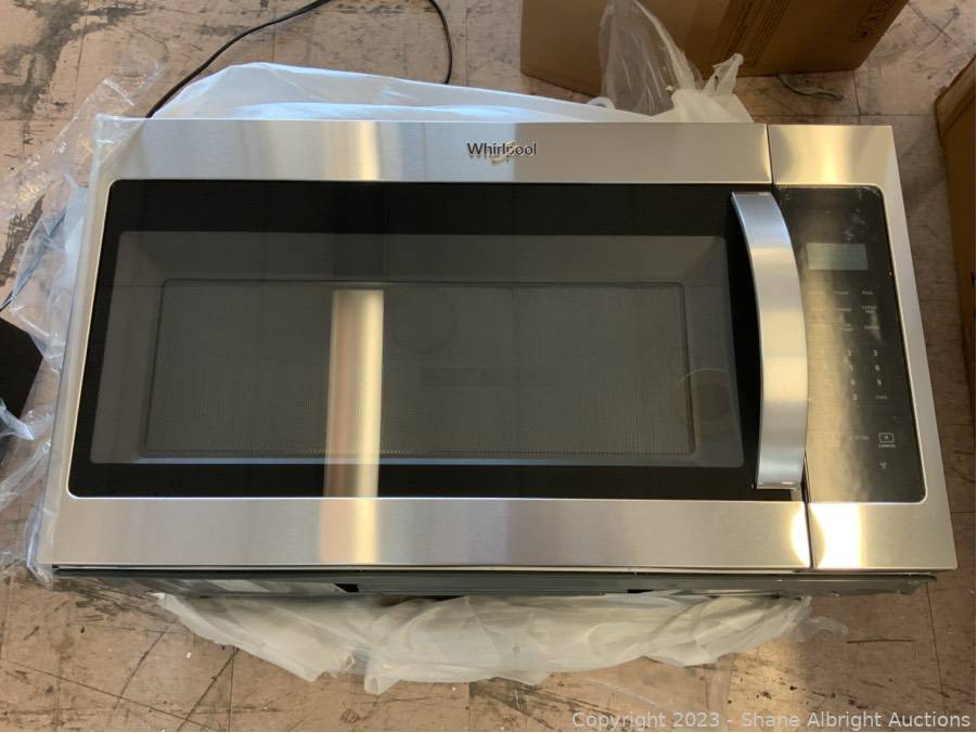 Sold at Auction: KENMORE 1000W UNDER CABINET MICROWAVE