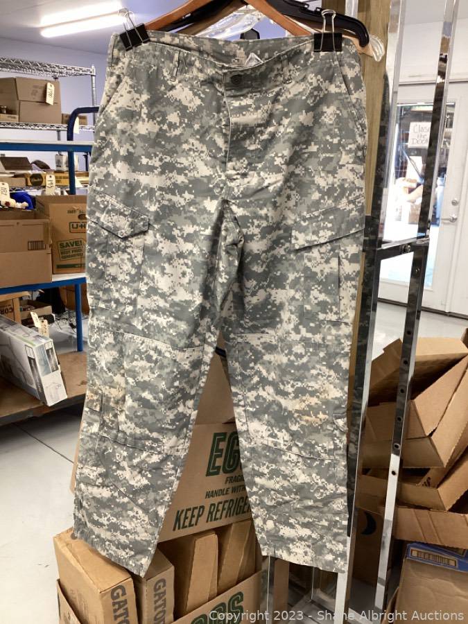 Sold at Auction: US ARMY ACU DIGITAL CAMO UNIFORM LOT