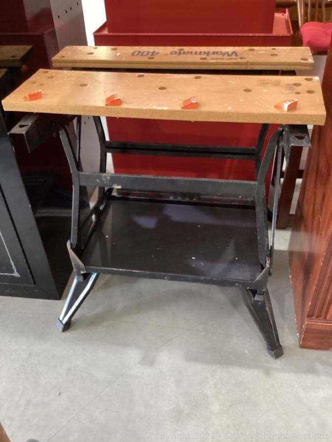 Black Decker workmate 400 workbench. 29