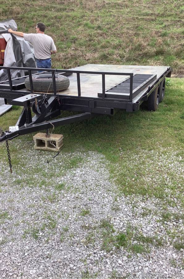 Trailers Online Auctions - 15 Lots