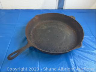 Sold at Auction: Vintage Griswold Cast Iron 14 Inch Pan